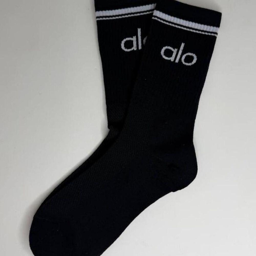 Alo-yoga Women's Black Socks